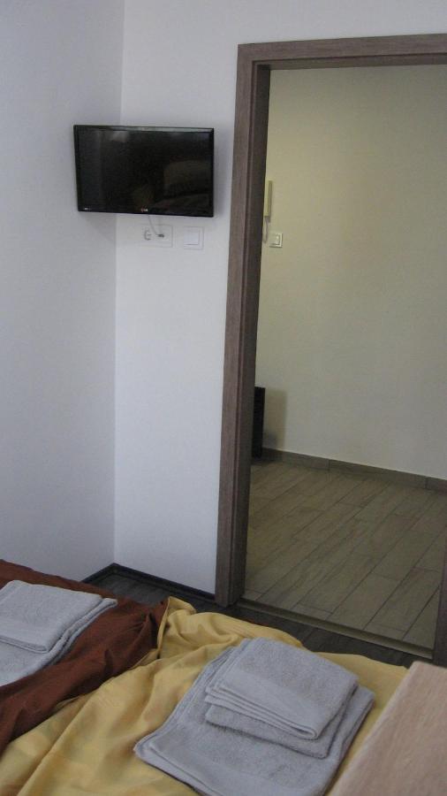 Hz Apartman Miskolc Apartment Екстериор снимка